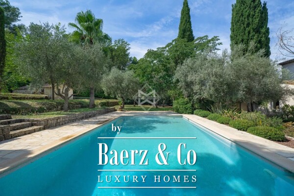 photo 6 Provençal villa in bastide style