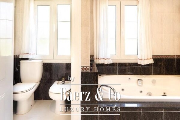 photo 21 Beautiful luxury home in Villajoyosa, Playa