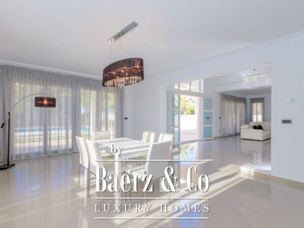 photo 22 Beautiful luxury home in Orihuela, Interior