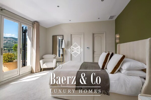 photo 12 Charming Villa with a View of Barbossi Golf Course