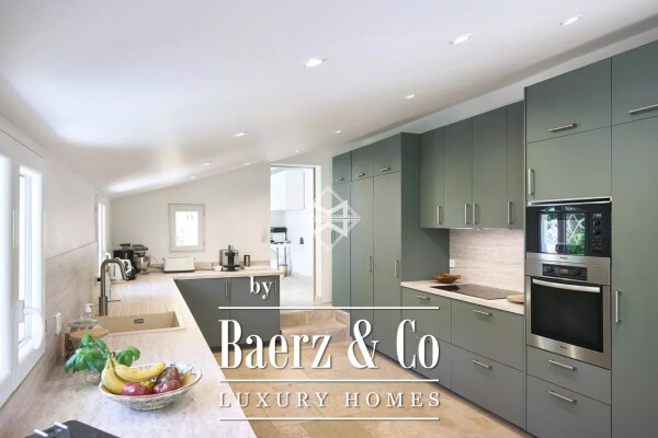 photo 10 Rayol-Canadel-sur-Mer in a quiet area, with sea view and within walking distance of the beach - Provençal property built on large flat land