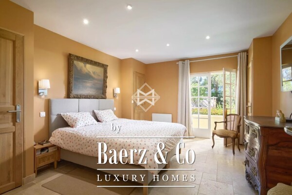 photo 13 Rayol-Canadel-sur-Mer in a quiet area, with sea view and within walking distance of the beach - Provençal property built on large flat land