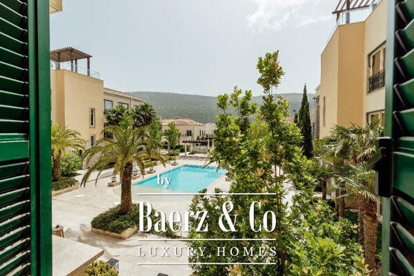 photo 7 Luxurious Two Bedroom Apartment in Herceg Novi with a Garage and Pool