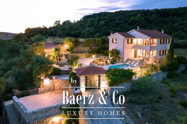 photo 2 Rab, Kampor, unique Mediterranean villa 80m from the sea