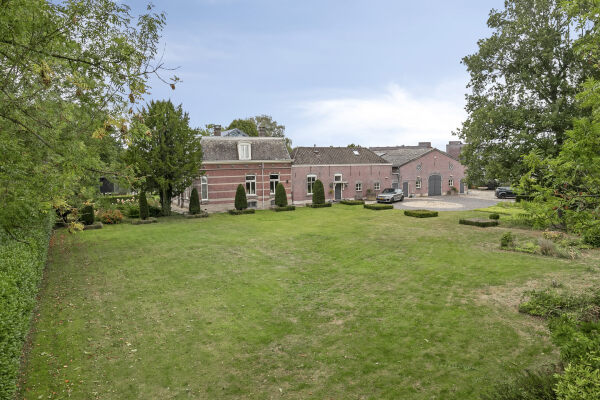 photo 2 Waterstraat 4