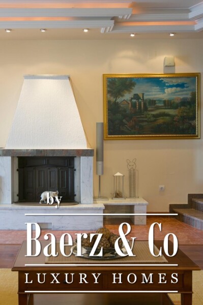 photo 8 Beautiful Villa next to the Sea in Sveti Stefan