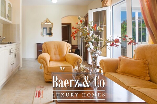 photo 9 Beautiful Villa next to the Sea in Sveti Stefan