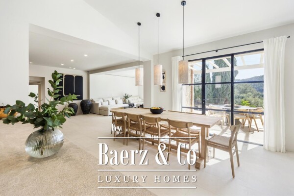 photo 5 Renewed elegance: main house and guest cottage with pool in rural landscape