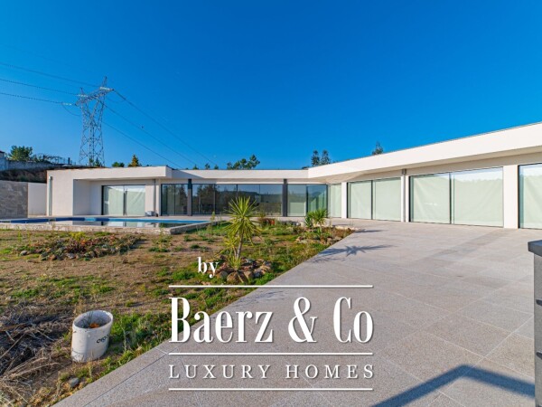 photo 26 Villa with 4 suites to debut