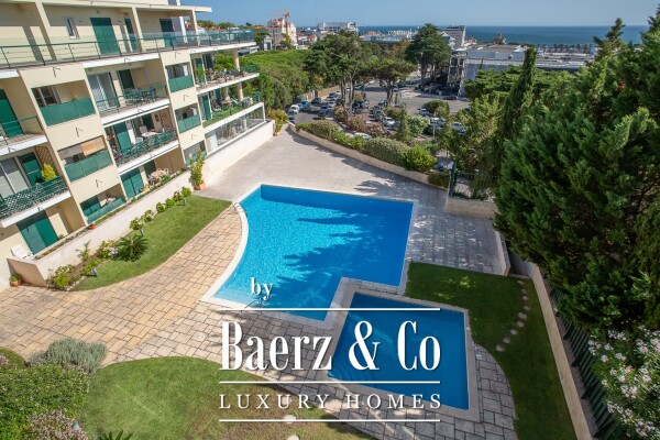 photo 25 5-Bedroom Penthouse in Estoril - Sea View