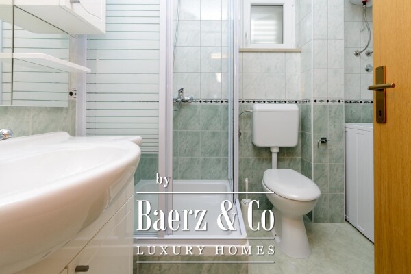 photo 28 Blace, first row to the sea, residential building