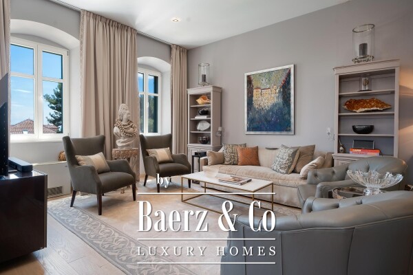 photo 2 Split, luxurious three-bedroom apartment - a combination of elegance, privacy and perfect location