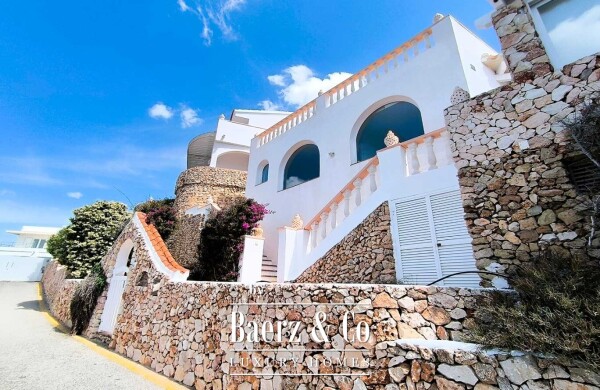 photo 6 SEASIDE VILLA IN CALA’N PORTER, MENORCA, FIRST LINE, INVESTMENT