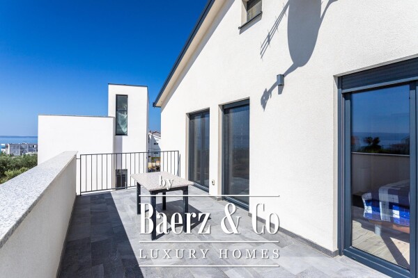 photo 14 Podstrana, newly built house with three apartments 100 meters from the beach