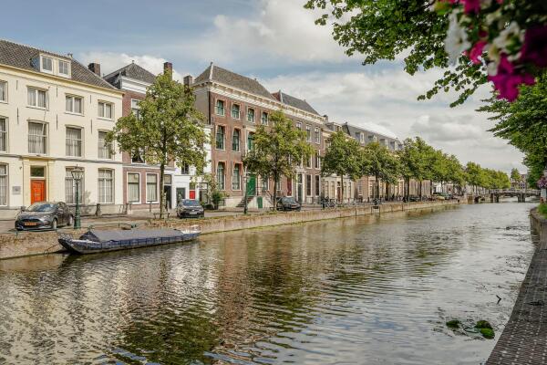 photo 105 Rapenburg 45