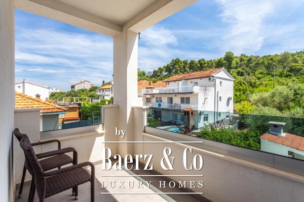 photo 19 Čiovo, Arbanija, apartment house with swimming pool, 1st row to the sea