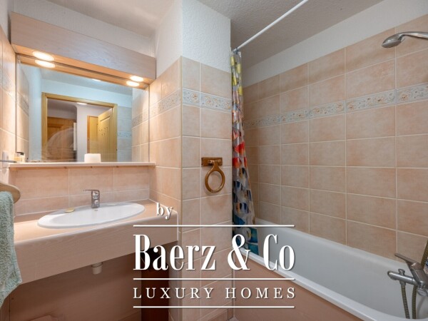 photo 6 3-bedroom penthouse - Ideally located