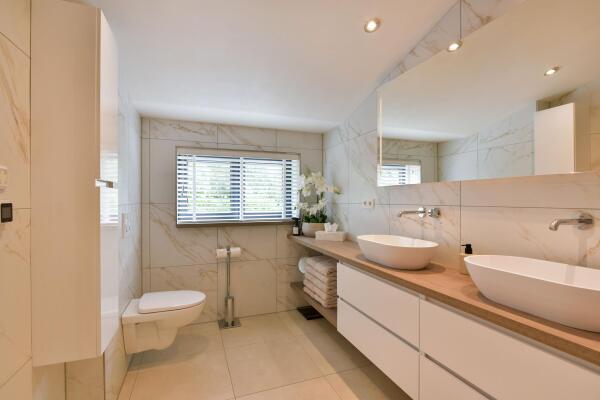 photo 18 Legmeerdijk 342