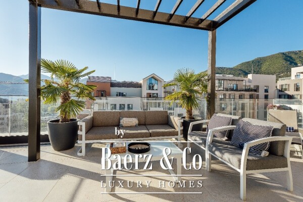 photo 8 Seaview Duplex Penthouse in Luxury Resort in Tivat