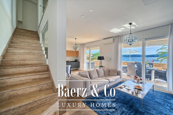 photo 5 Trogir, Čiovo, luxury villa by the sea in a unique position