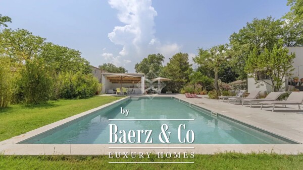 photo 2 Charming Villa in a Private Estate