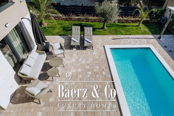 photo 30 Istria, Tar, newly built modern villa with swimming pool in the center of Tar, near Poreč