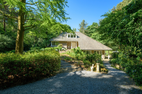 Video Oude Bredasebaan 17