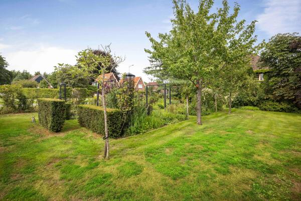 photo 43 Ruurloseweg 6