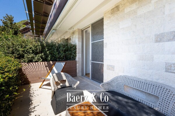 photo 6 Luxurious Apartment in a 5* Hotel in Budva