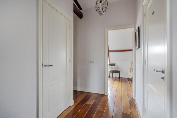 photo 24 Vossiusstraat 6 E