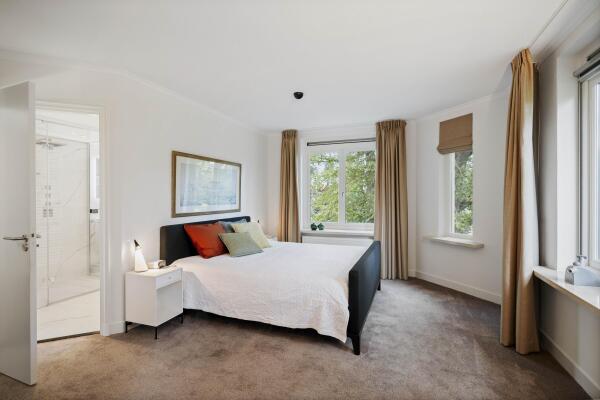 photo 29 de Decanije 41