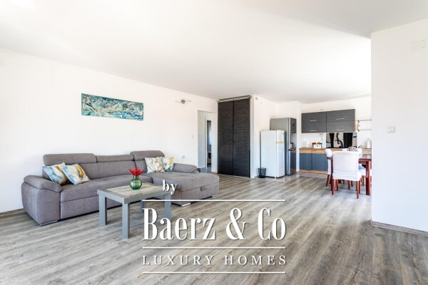 photo 3 Čiovo, Okrug Gornji,  4-apartment house with an outdoor kitchen, third row from the sea