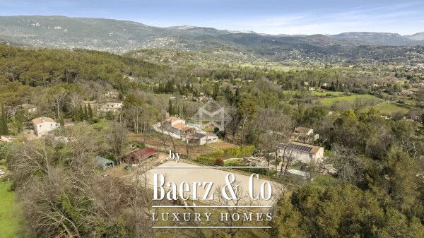 photo 6 Canton de Fayence – Authentic stone house with panoramic views