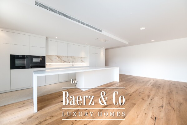 photo 15 4 bedroom flat with private garden, in Parede