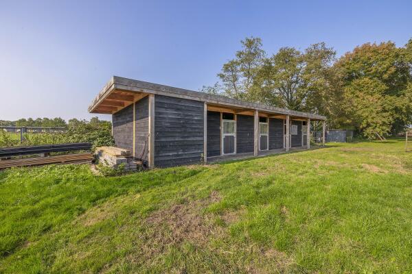 photo 60 Hoevensestraat 10