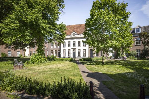 photo 58 Zaadmarkt 93