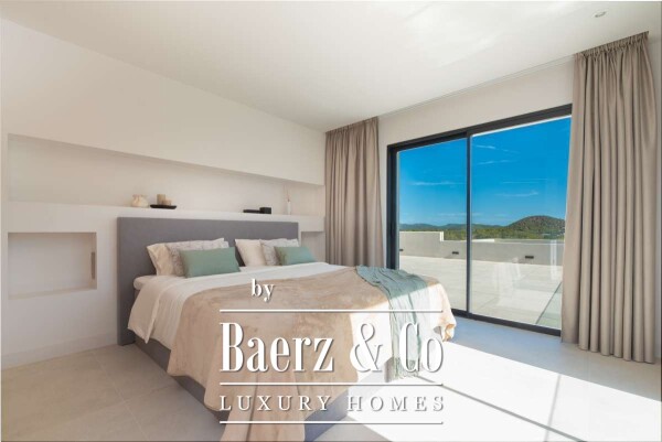 photo 12 Beautiful luxury home in Roca Llisa, Roca Llisa