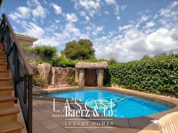 photo 10 Sant Pere de Ribes, Els Cards