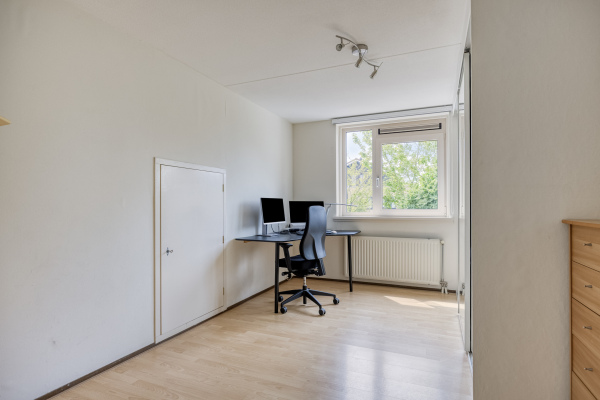 photo 31 van Ruysdaellaan 60