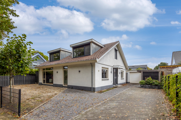 photo 42 Gijsbrecht van Nijenrodestraat 18