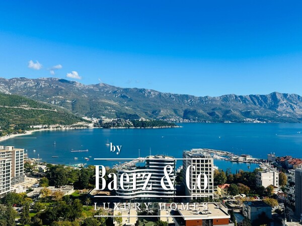 photo 6 Apartment near the Center of Budva with a Sea View