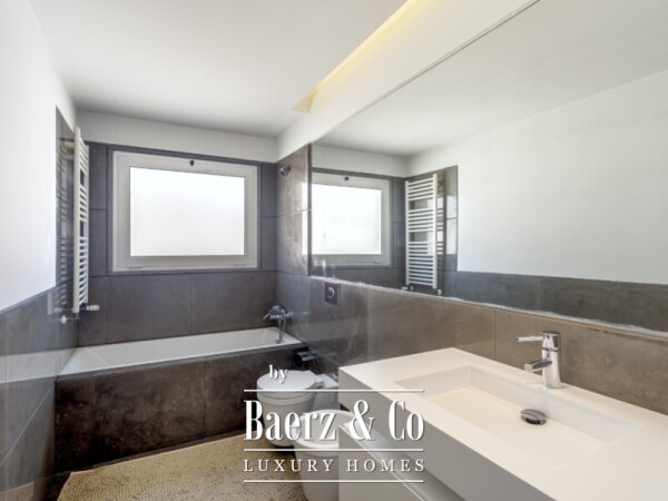 photo 17 3 + 2 Bedroom Duplex Penthouse with Private Terraces, Pool and Sea View in Cascais