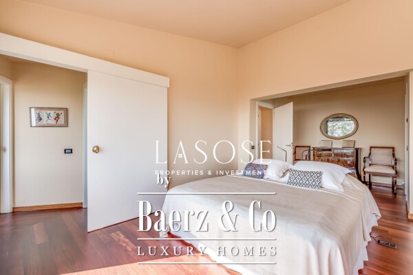 photo 18 Barcelona, Vallvidrera - El Tibidabo i les Planes