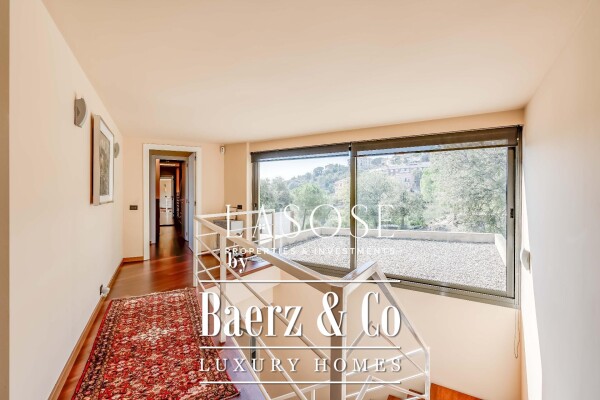 photo 29 Barcelona, Vallvidrera - El Tibidabo i les Planes