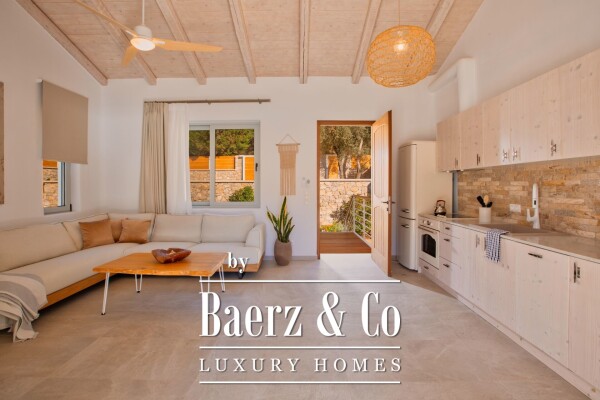 photo 12 1991776 - Villa For sale, Lefkada, 200 sq.m., €2.200.000