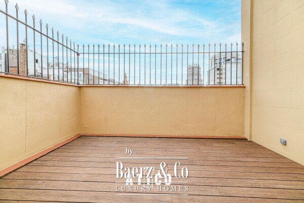 photo 1 Penthouse for sale in Dreta de l'Eixample