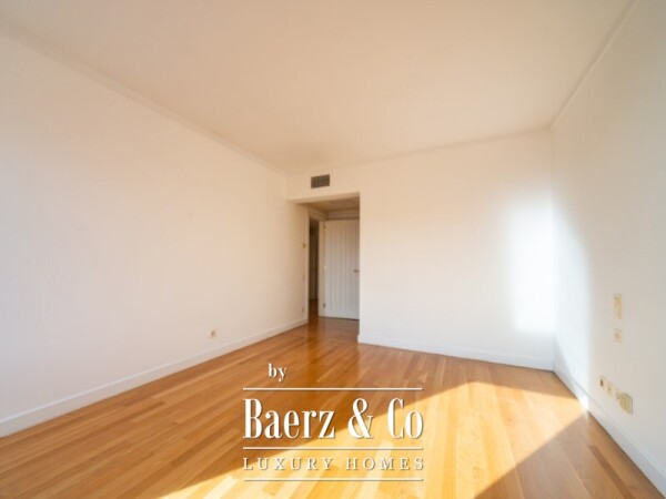 photo 17 3+2 bedroom apartment in a prestigious private condominium