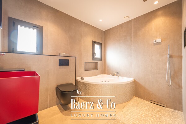 photo 6 Luxury 7-Bedroom Villa for Sale in Draguignan – 263 sqm with Garden, Swimming Pool, Garage & Guest House