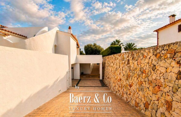photo 25 EXCLUSIVE VILLA WITH MENORCAN ARCHITECTURE AND EXCEPTIONAL MATERIALS JUST A FEW STEPS FROM THE SEA IN SA CALETA, CIUTADELLA DE MENORCA