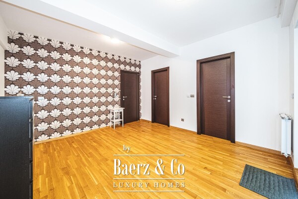 photo 23 Zagreb, Jelenovac, spacious three bedroom apartment with balcony with 2 garage, 202 m²